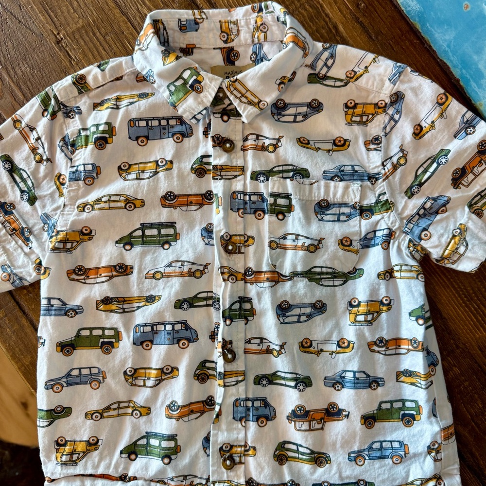 Maximus Rex Car Print White Button-Up Short Sleeve Shirt Boys Size 4T Cars